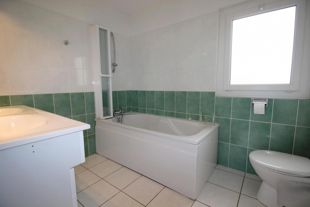 chambres d'hôtes suite familiale avec terrasse